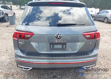 2024 Volkswagen Tiguan 2.0T Sel R-Line z USA, uszkodzony, nr VIN 3VV4B7AX3RM021453